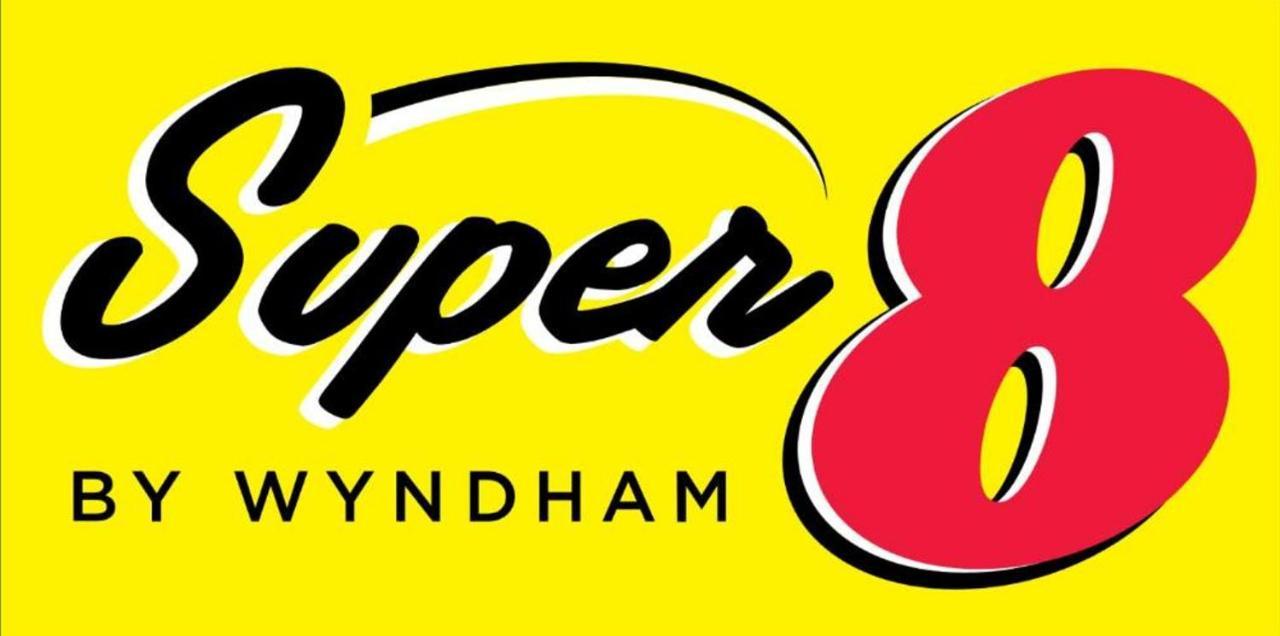 Super 8 By Wyndham Phoenix West Dış mekan fotoğraf